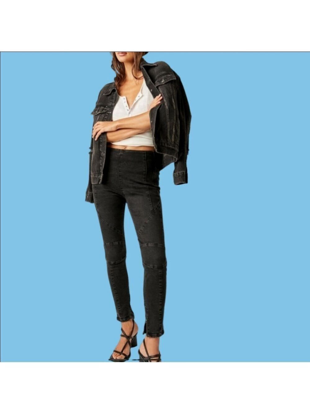 NWT Free People Bella Moto High Rise Skinny Jean in Worn Black